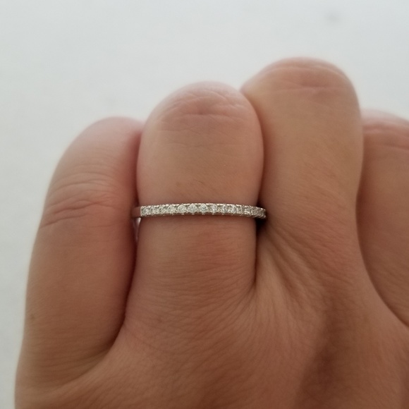 HOST PICK!!! 🌹 18k White Gold Pave Band - Picture 7 of 7